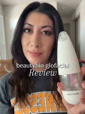 ⭐️Product Review⭐️ I was gifted the BeautyBio GloFacial (value $200) - and was so excited to try it! It’s supposed to be like an at home #hydrafacial. hydrafaciald deep clean, exfoliate and infuse skin with serums. I knew it wouldn’t be as good as a professional service but does it measure up even as an at home version? Tl;dr no Have y’all tried it? What do you think?