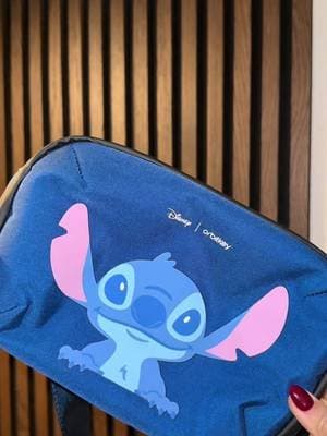 Aloha to Stitch! 🌺 newest addition of @orbitkey travel sling bags! This is the perfect size for a park bag! Even your airport travel bag! You don’t want to miss out on this! 💙 #orbitkey #stitch #disney #gifted #ad