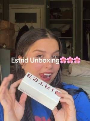 obsessed with the smell of this deodorant and throughout the day didn’t need to reapply , the scent stays and the sweat goes😝😝😝 #estrid #estridduo #beauty #gifted #tiktokshop