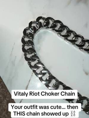 The Vitaly Riot Choker brings that bold, chunky statement look that instantly changes the whole vibe of an outfit. Stainless steel, edgy, and made to stand out. #Vitaly #ChokerChain #StatementJewelry #JewelryFinds #TikTokShop