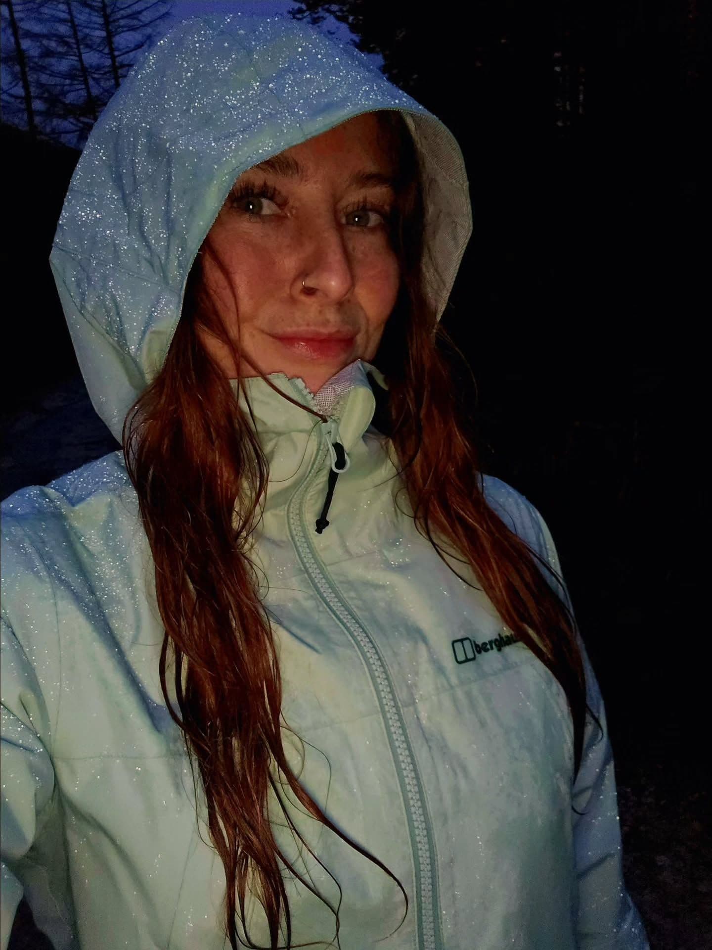 What better way to test out my new Deluge Pro 3.0 waterproof jacket than a rainy Wednesday walk. ☔️
Thank you to @thesp