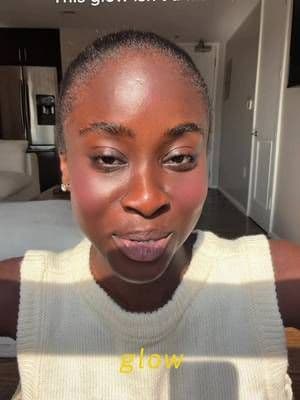 Soft sculpt + sun-kissed skin ☀️🤎 Trying the COVERGIRL Sun & Sculpt Bronzing Glow Serum in 80 deep profond and I’m loving how buildable the glow is. @COVERGIRL #covergirl #easybreezybeautiful #gifted