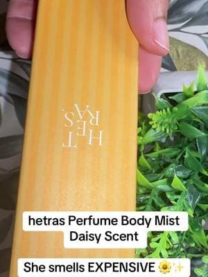 This hetras Daisy body mist combines fragrance with niacinamide in a lightweight body spray. Perfect for an easy little scent refresh throughout the day. π #Hetras #BodyMist #PerfumeTok #FragranceFinds #TikTokShop
