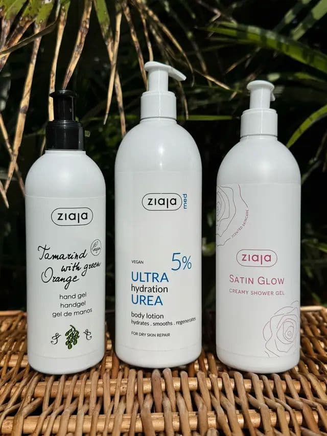 #AD✨ Back to basics with Ziaja 🇵🇱 If you haven’t tried Ziaja before, here’s a little introduction to a brand I’ve known for years 🌱 Ziaja is a Polish, family-owned brand that’s been around since 1989. It was founded by two pharmacists and has grown into a huge range of skincare, body care and hair care, while still keeping its products really affordable. And I think that’s one of the best things about Ziaja. You don’t need a huge budget to find genuinely good, effective products with great ingredients. There’s pretty much something for everyone and every skin concern. Here I’ve got a little mix of everyday essentials: Tamarind with Green Orange Hand Gel, 5% Urea Ultra Hydration Body Lotion and Satin Glow Creamy Shower Gel. Three very different products, but a good example of just how much Ziaja has to offer 🌿 🛍️ Use my code ANIA10 for 10% off ✨ 🔗 ziajaonline.co.uk @ziaja #Ziaja #PolishSkincare #AffordableSkincare #glow_with_ania