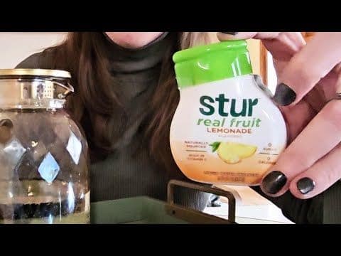 Stur Liquid Water Enhancer in Lemonade: Refreshing and Healthy Hydration
