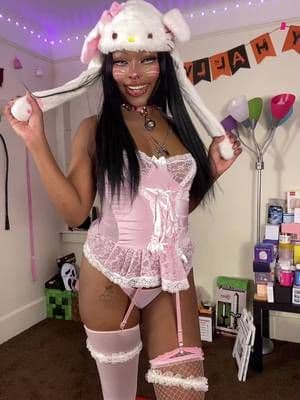 Im tireddd #baezy #hellokitty #tiktokmademebuyit #lingeriemodel #31daysofhalloween