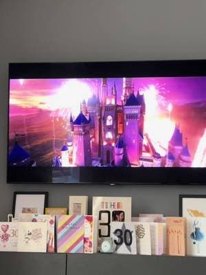 Cancel your plans and stay in ποΈ π§Έ get cosy, light a candle, your favourite film on @Disney+ and grab your oodie @The Oodie βοΈ sounds like a perfect evening to me π―οΈ #AD #GIFTED #oodie #disneyplus #disney