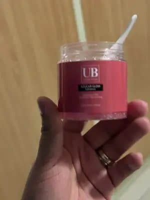 Exfoliante con excelente aroma #Exfoliante #creatorsearchinsight #tiktokshopregresoaclases #DealsKike #bathandbodyworks