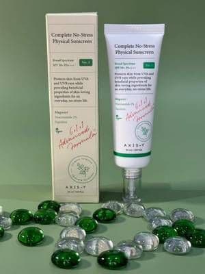 โจ Introducing the AXIS-Y Complete No-Stress Physical Sunscreen โจ Sun protection has never been so stress-free! Iโm thrilled to test this lightweight, SPF 50+ PA++++ sunscreen with its updated 6+1+1 advanced formula. ๐ฟ Key Ingredients: โข Mugwort for soothing and calming the skin. โข Niacinamide (2%) for brightening and improving skin texture. โข Squalane for deep hydration and moisture. ๐ First impressions? The packaging is simple yet chic, and the texture feels non-greasy and comfortable on the skin. Itโs a vegan formula designed to protect your skin from UVA and UVB rays while nourishing it with skin-loving ingredients. Perfect for a daily, no-stress routine! ๐ Stay tuned for my full review, where Iโll dive deeper into its performance on my combination skin. โจYou can grab them on YesStyle, and donโt forget to use my code SAFJB5OF for a discount! Full link in my bio on LinkTree ๐ค @AXIS-Y @YesStyle #AXISY #NoStressSunscreen #VeganSkincare #KBeauty #Sunscreen #SPF50 #Niacinamide #Mugwort #SkincareRoutine #Gifted #Ad