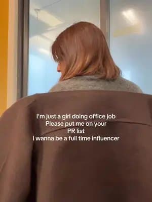 Office girly #prpackage #prlist #brandcollabs #collaborations #makeup @lorealgroupe @laneigeca @rhode skin @Rare Beauty @YSL Beauty @Lancôme @sephoracanada @Vichy Laboratoires @LaRochePosayUS @L’Oréal Paris @Diorbeauty @rimmellondon @maybelline @axisymena25 @YesStyleInfluencers