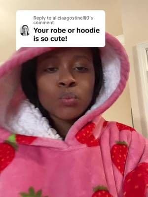 Replying to @aliciaagostinelli0 obsessed with this damn blanket hoodie ! #blankethoodie #strawberry #strawberryshortcake