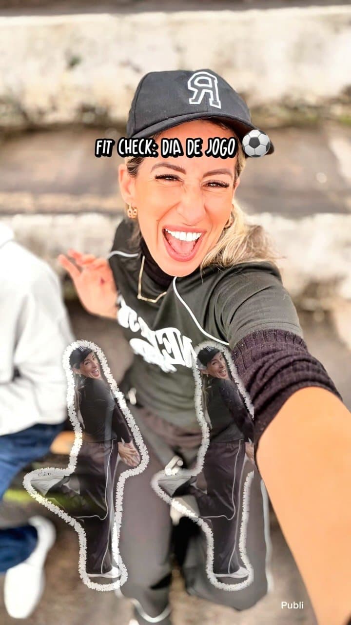 Dia de jogo no estádio e o look escolhido foi esse da @sheinbrasil @sheinofficial ⚽️🖤
🔎 Busque V2UF2 no app da SHEIN