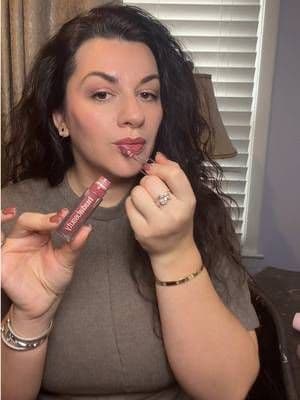 Quick Makeup look for work 🤍 @AveneUSA @ErborianUSA @tarte cosmetics @Makeup By Mario @Anastasia Beverly Hills @Huda Beauty @Rare Beauty @COVERGIRL @Charlotte Tilbury @Living Proof, Inc. #makeuptutorial #grwm #beautycontentcreator #tiktokshop